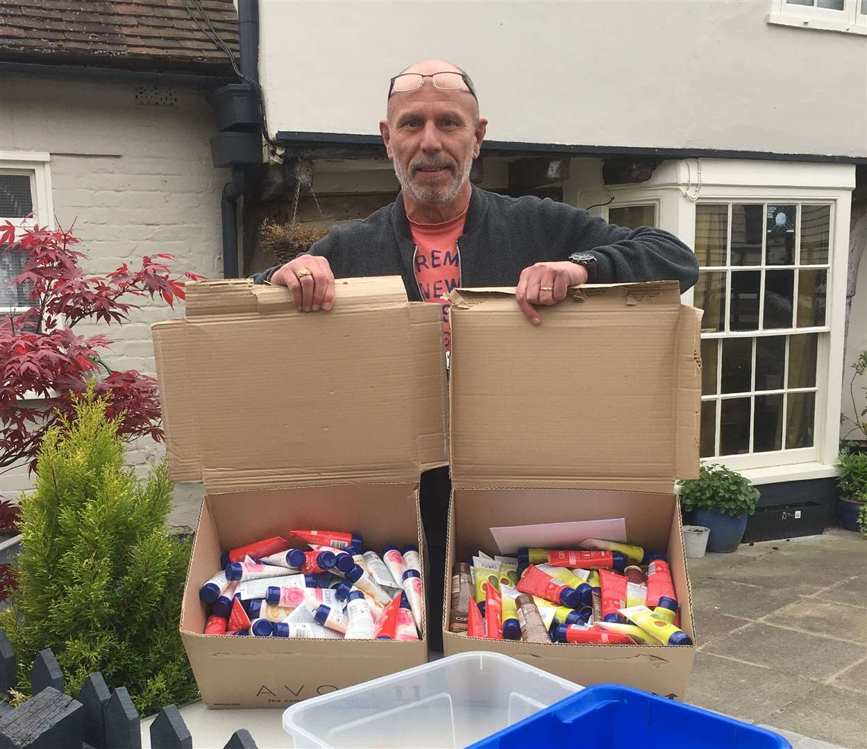 The 180 tubes of handcream have been dropped off at The Bull, in Faversham, who are going to distribute them to NHS workers.