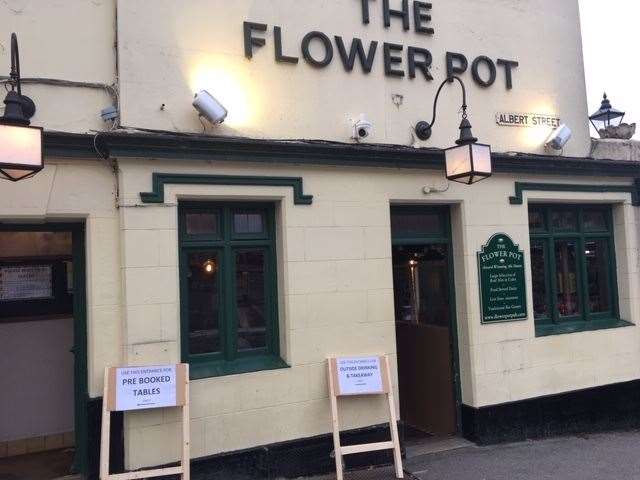 The Flower Pot is roughly a 10 minute walk along Sandling Road from Maidstone East station