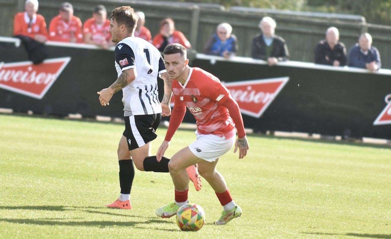 Midfielder Jack Paxman - made his Dover debut at Hemel on Saturday and tonight could make his home bow. Picture: Ed Miller/EUFC