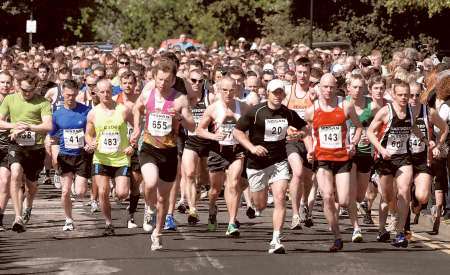 The start of the Whitstable 10K Run on Bank Holiday Monday