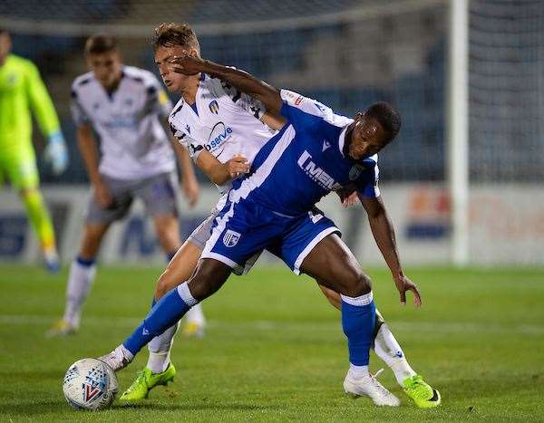 Mark Marshall with the ball for the Gills Picture: Ady Kerry (16099622)