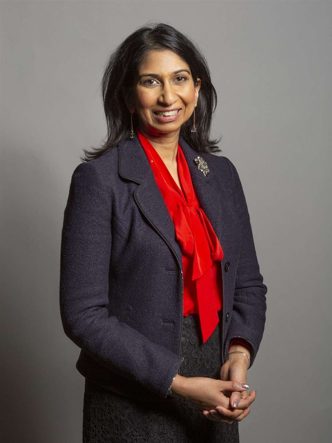 Government sources have said Suella Braverman's decision as Home Secretary led to overcrowding an an outbreak of scabies at Manston airport asylum centre