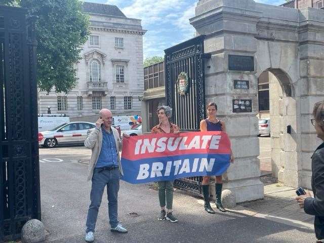 Insulate Britain protesters outside Inner London Crown Court, June 30 2023