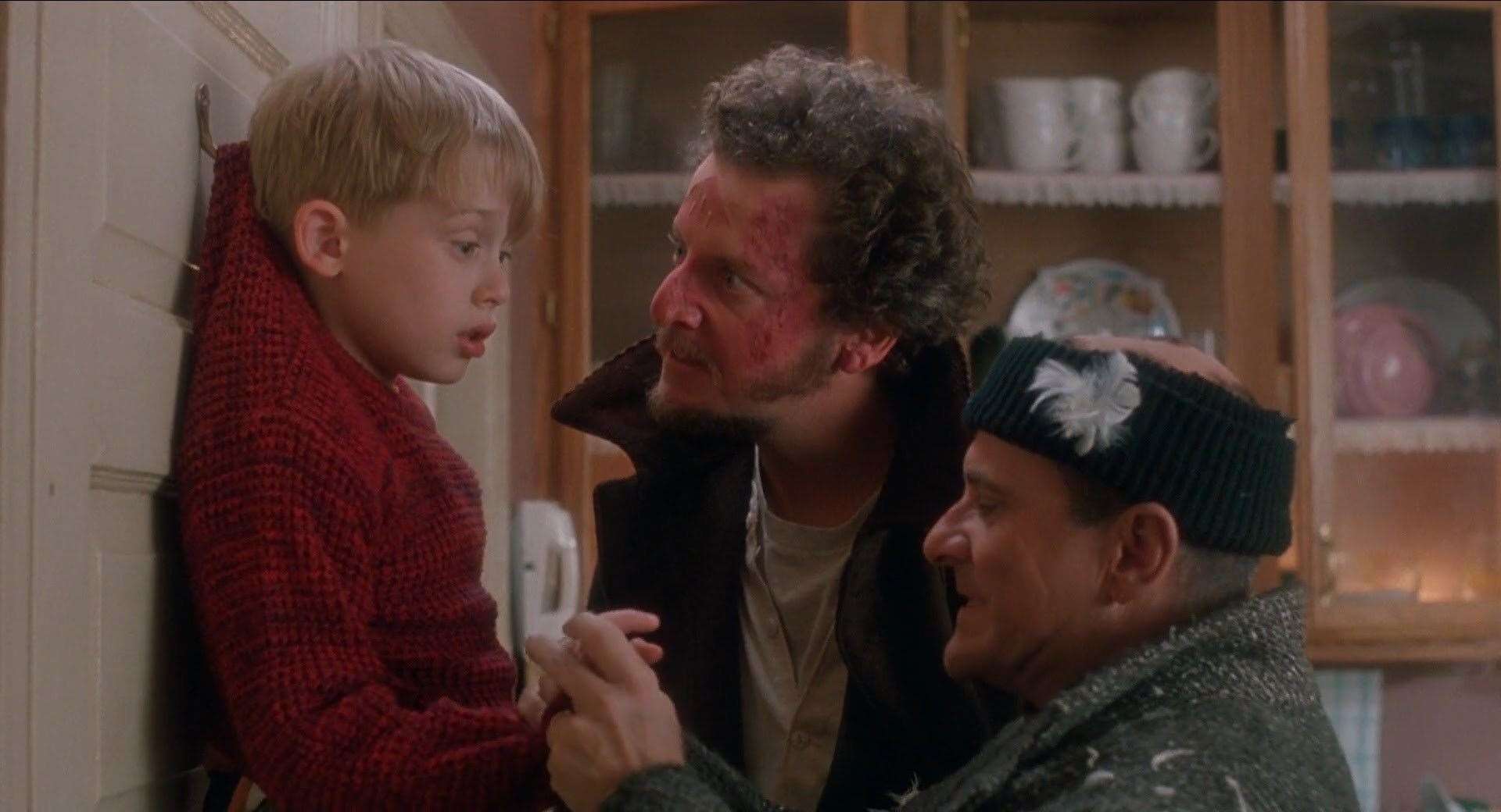 A screening of Home Alone will begin at 8pm
