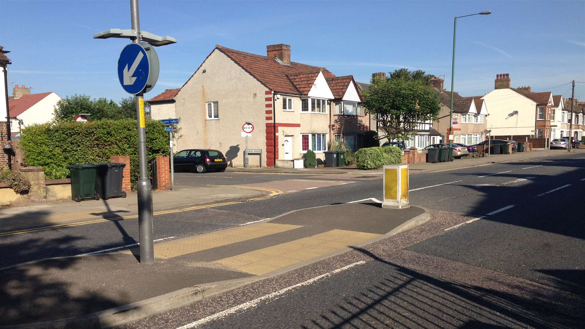 The scene where a man in his 80s died on park Road, opposite Downs Avenue.