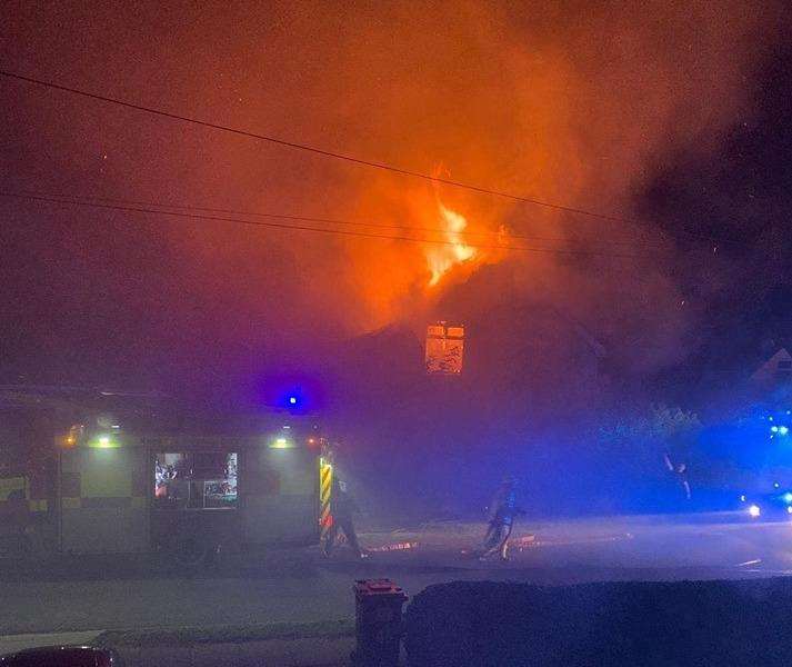 Fire in Osborne Gardens, Herne Bay (5260997)