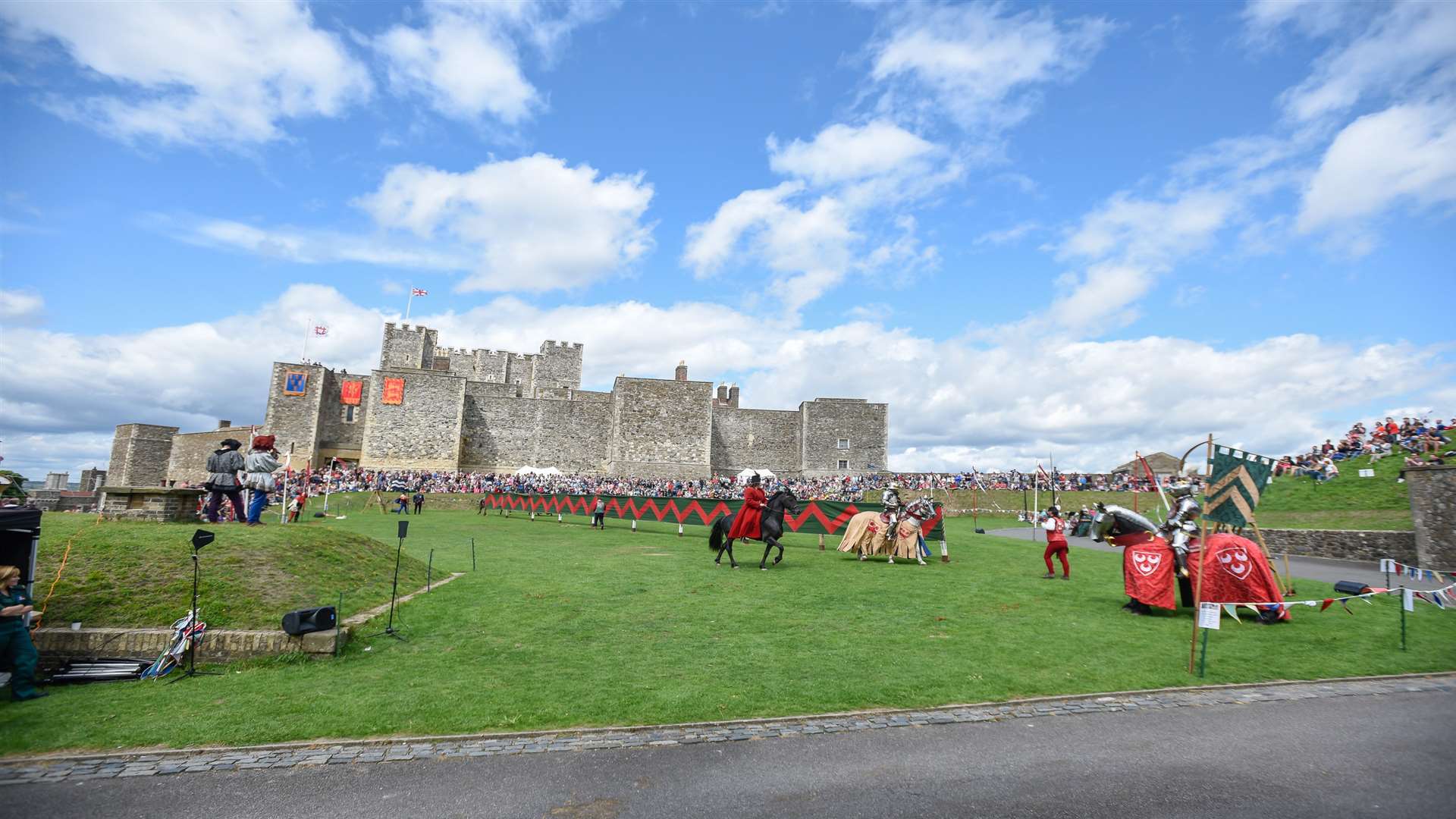 Dover Castle's grand medieval joust