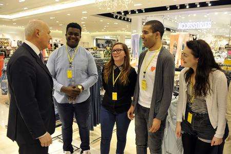 Iain Duncan Smith meets staff at Forever 21 in Bluewater