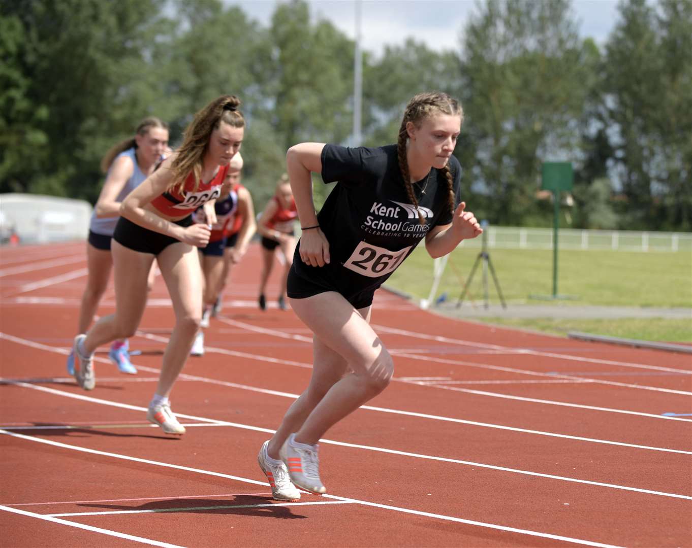 Mia Colyer (Medway) takes on the 800m Picture: Barry Goodwin