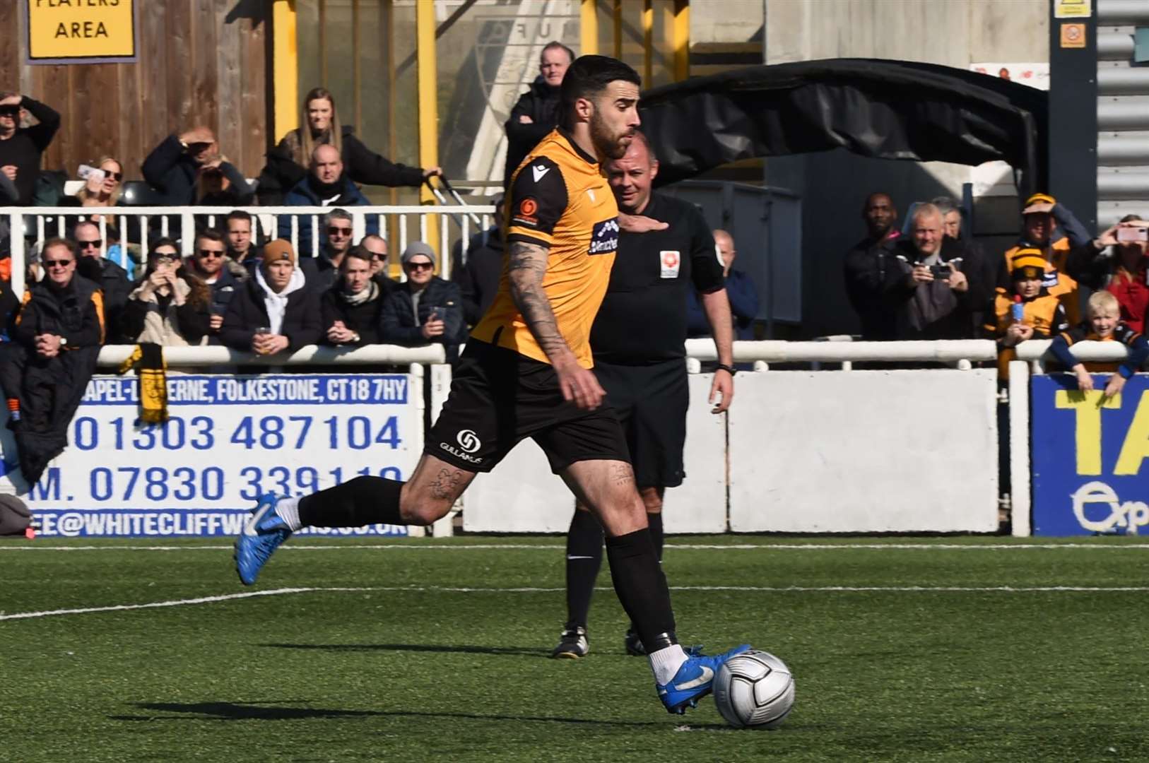 Joan Luque puts Maidstone 3-0 up against Havant from the penalty spot Picture: Steve Terrell