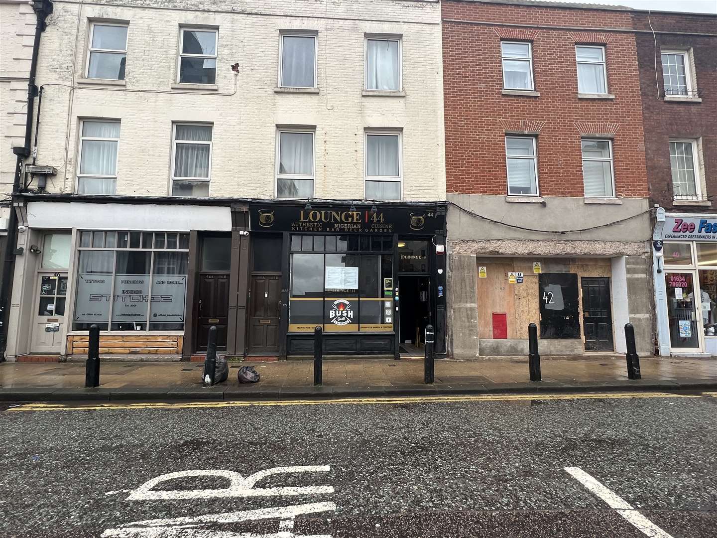 Lounge 44 restaurant and bar in Chatham High Street (63006079)