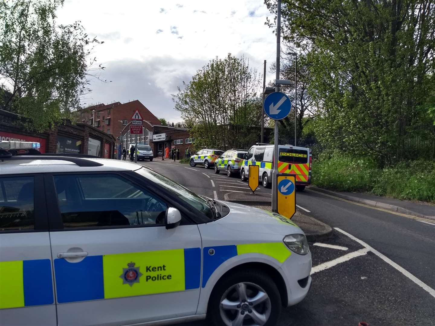 Police at the scene of an 'incident' near Maidstone Barracks station. (1638816)