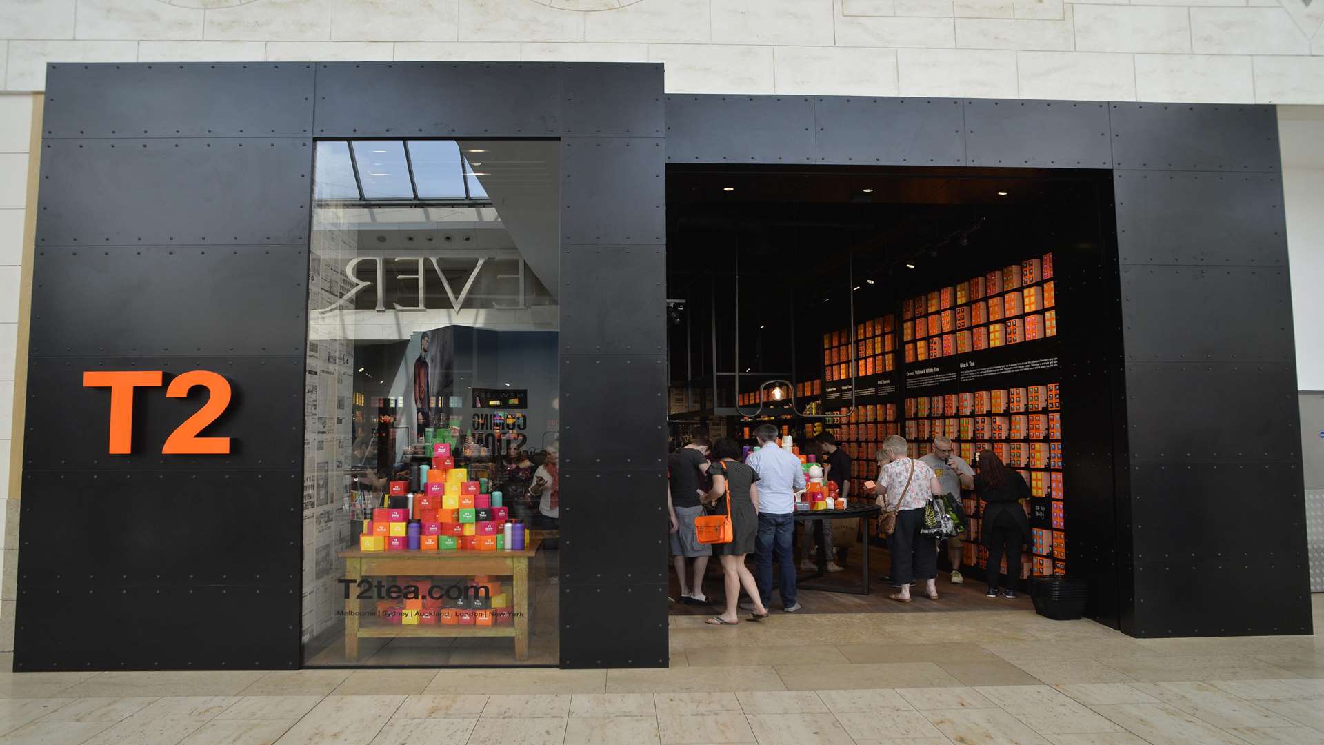 T2 has opened a new store at Bluewater