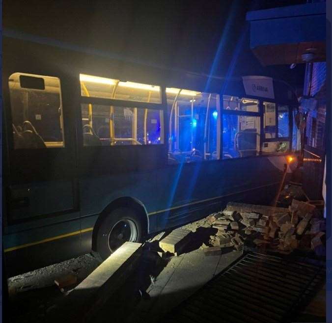 Nobody was injured after an Arriva bus ploughed into a row of houses in Greggs Wood Road in Tunbridge Wells. Credit: @dannysettimio