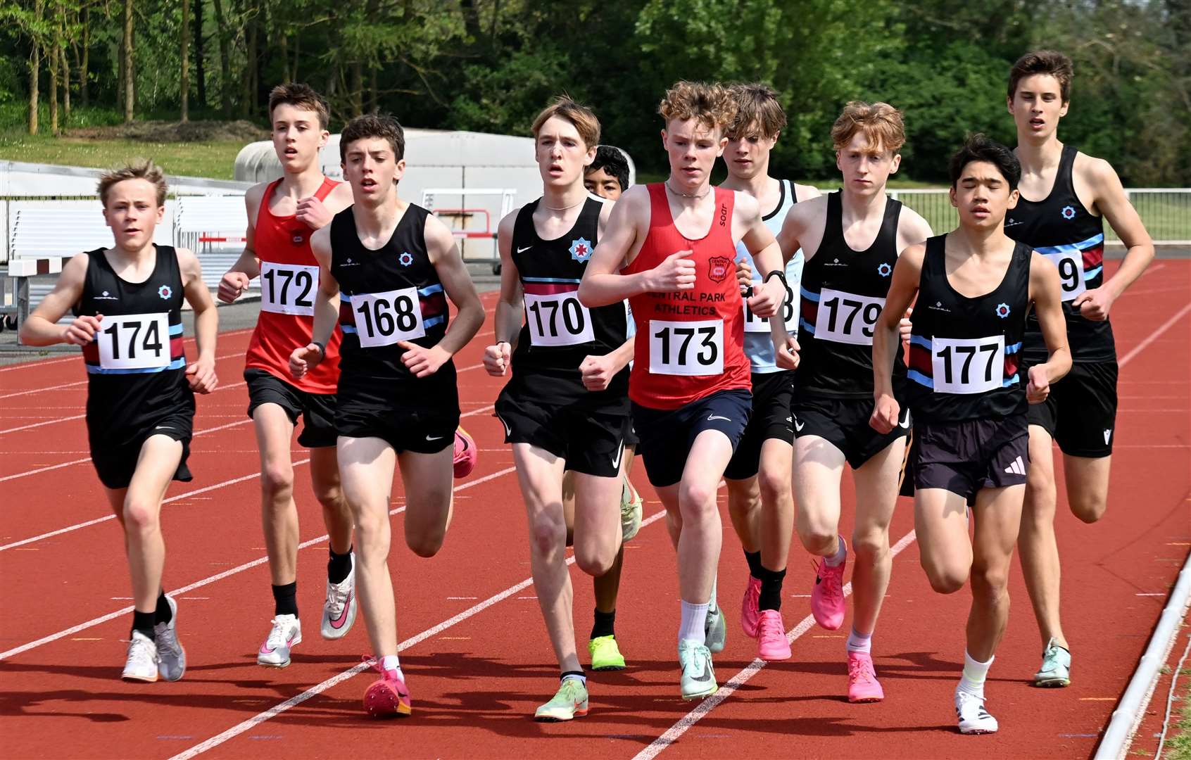 The field in the Under-17 Men’s 1,500m final at the Julie Rose Stadium in Ashford. Picture: Simon Hildrew
