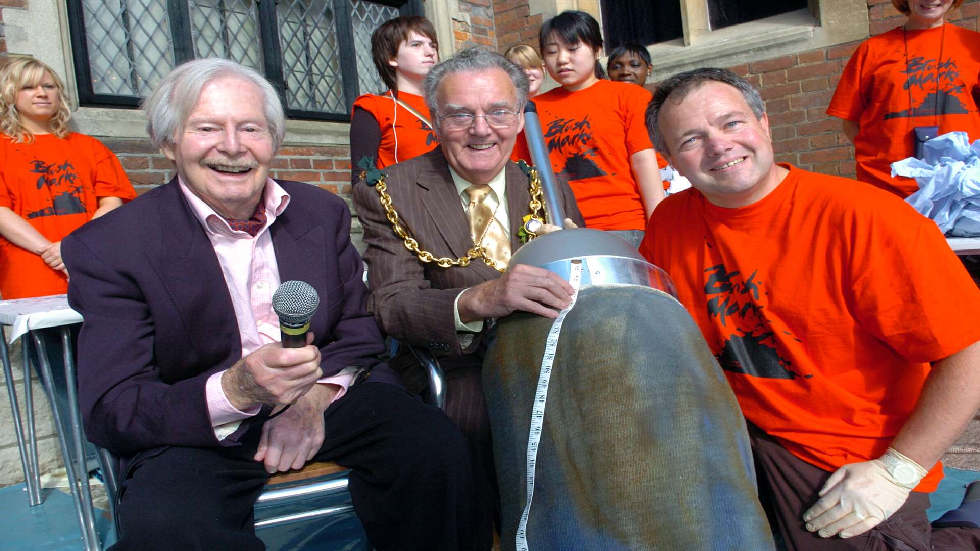 Artist Tony Hart with Mike FitzGerald, the then Mayor, at Maidstone Museum in 2006