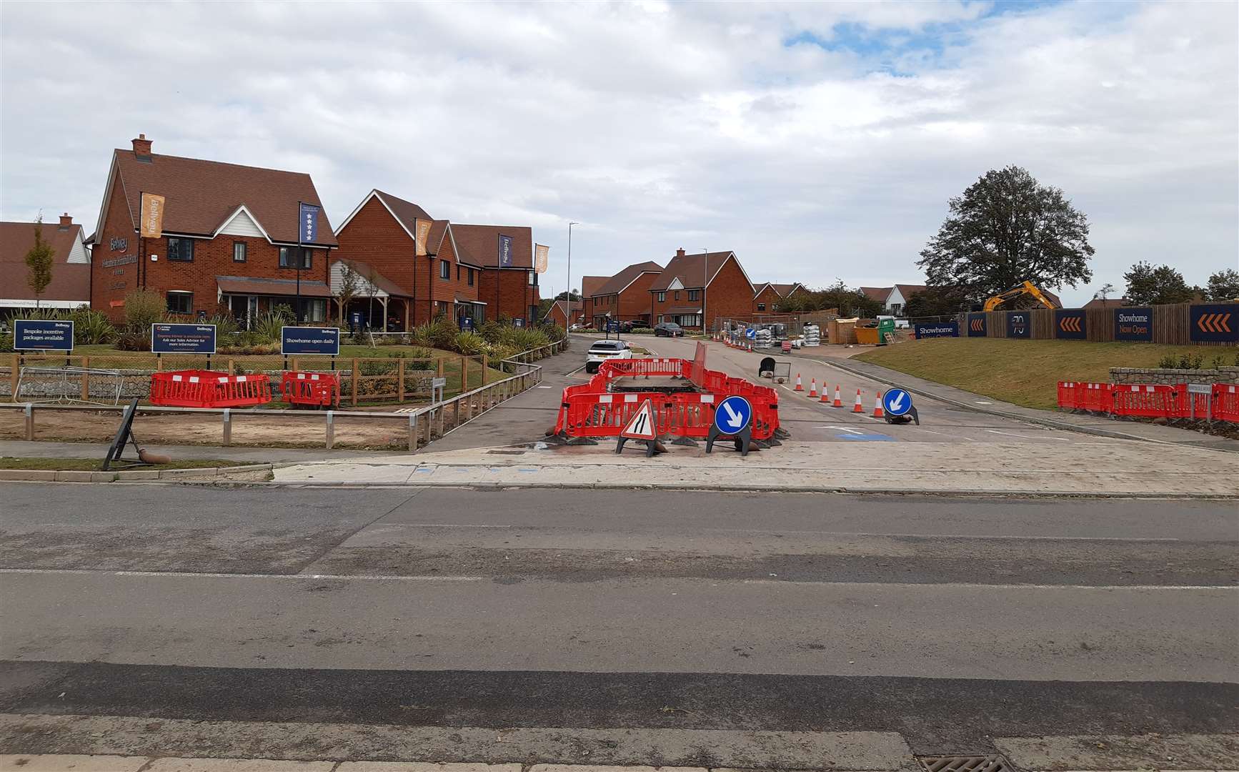 The traffic lights will be installed at the junction of the A20 and Honeysuckle Avenue