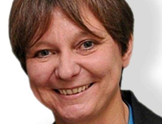 East Kent Hospitals chief executive Tracey Fletcher