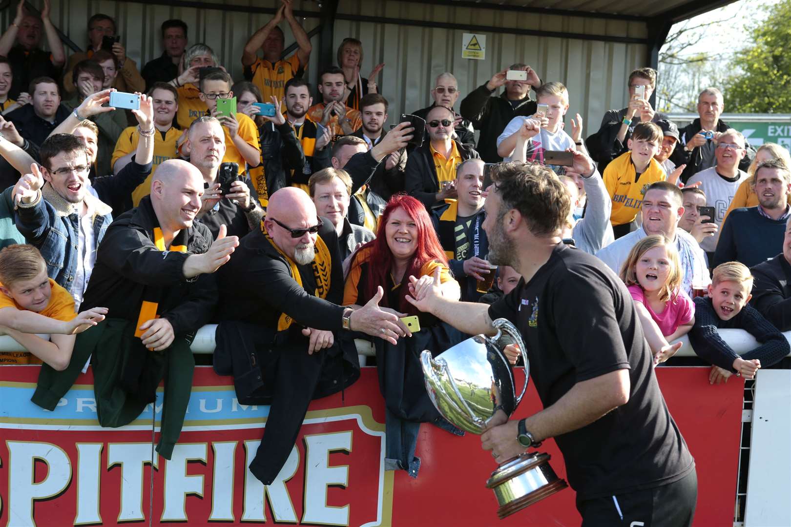 Manager Jay Saunders thanks the fans Picture: Martin Apps