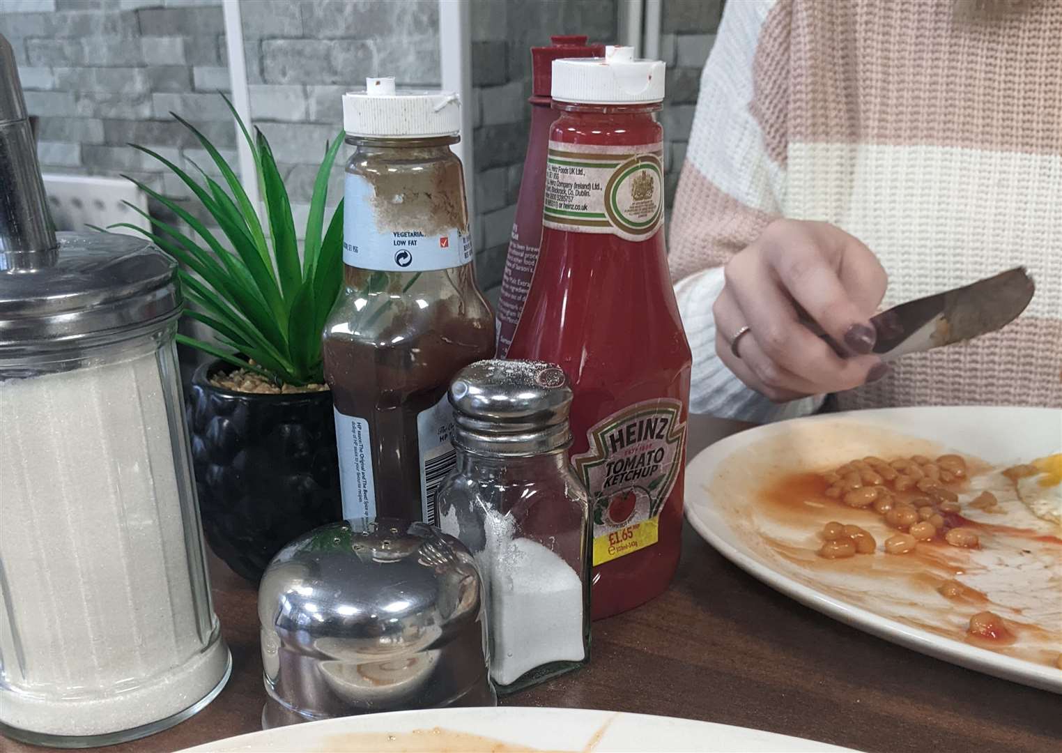 A rarely seen bottle of ketchup for unlimited use