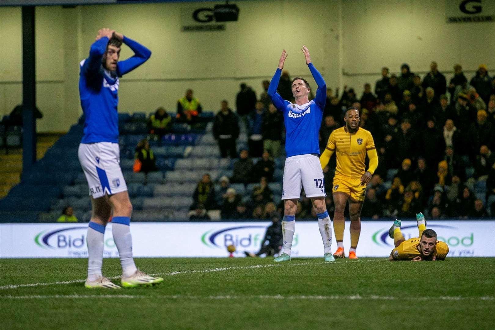 Another chance goes begging for Gillingham against Sutton United Picture: @Julian_KPI