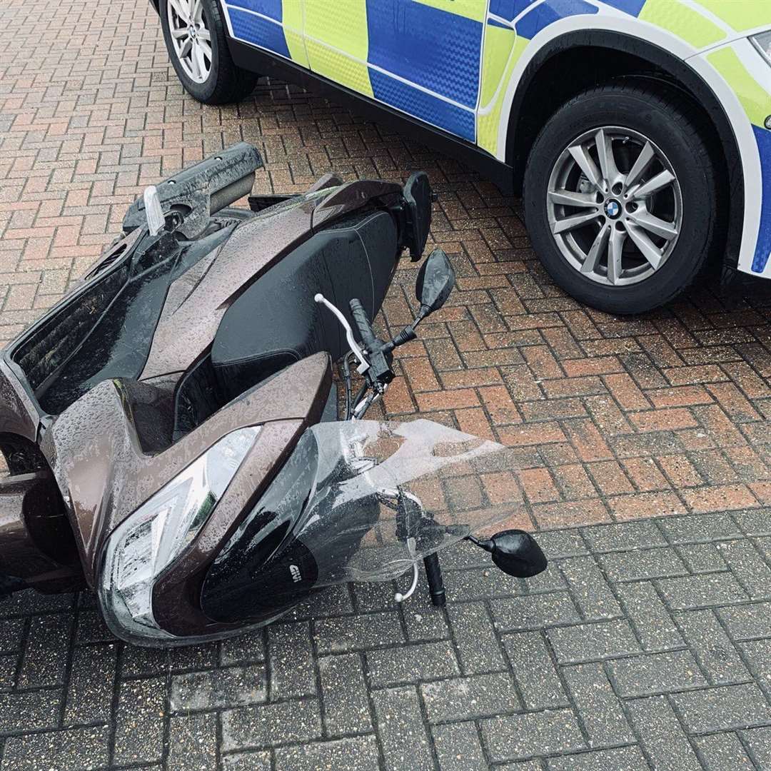 A motorcycle was abandoned after a police chase started in Dartford. Picture: Kent Police (12236618)