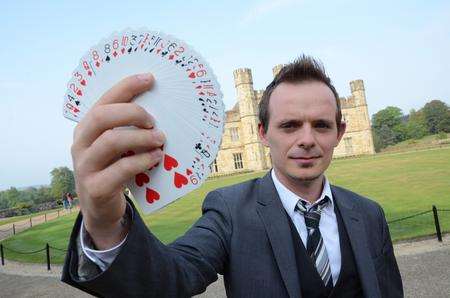 Richard Bellars, magician.