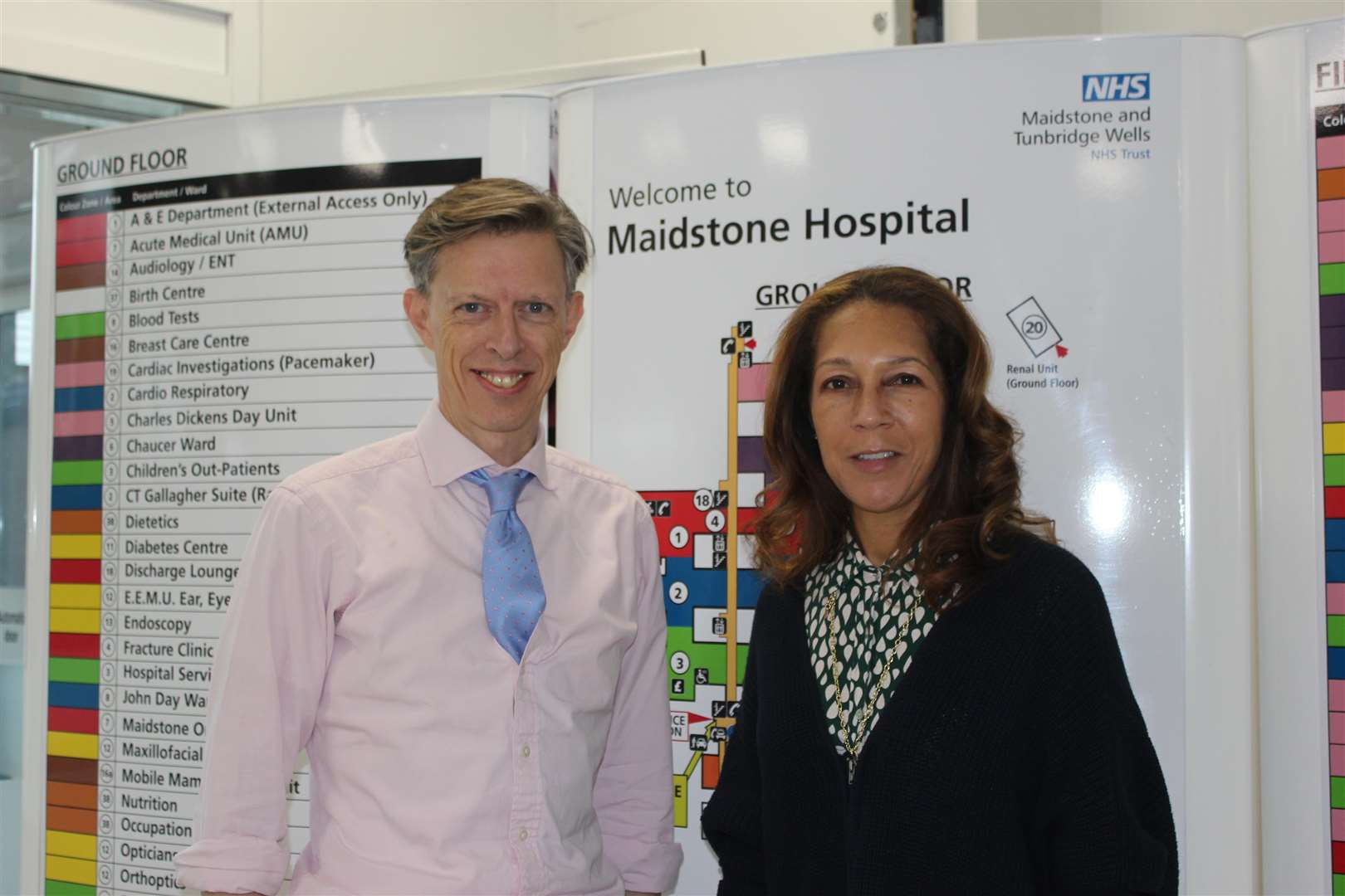 Helen Grant MP and Maidstone and Tunbridge Wells NHS Trust Chief Executive Miles Scott. (4220943)