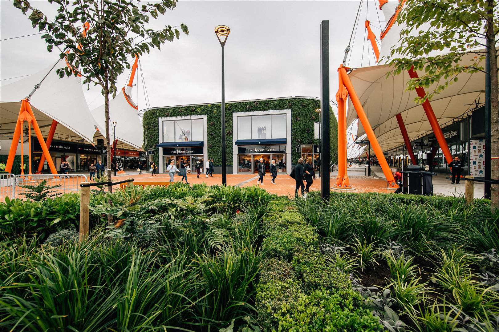 Every Ashford Designer Outlet unit will close by 6pm nightly.
