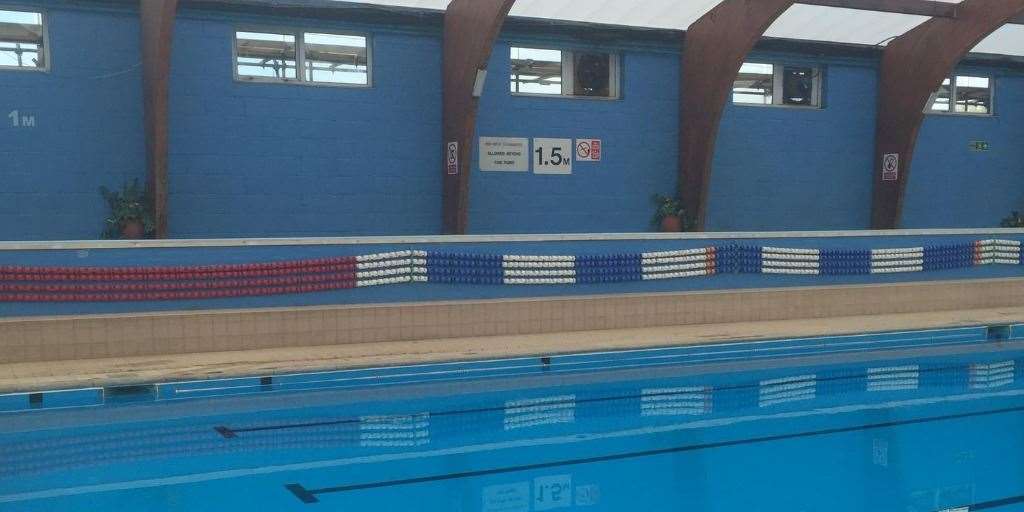 Hythe swimming pool is reopening. Photo: FHDC