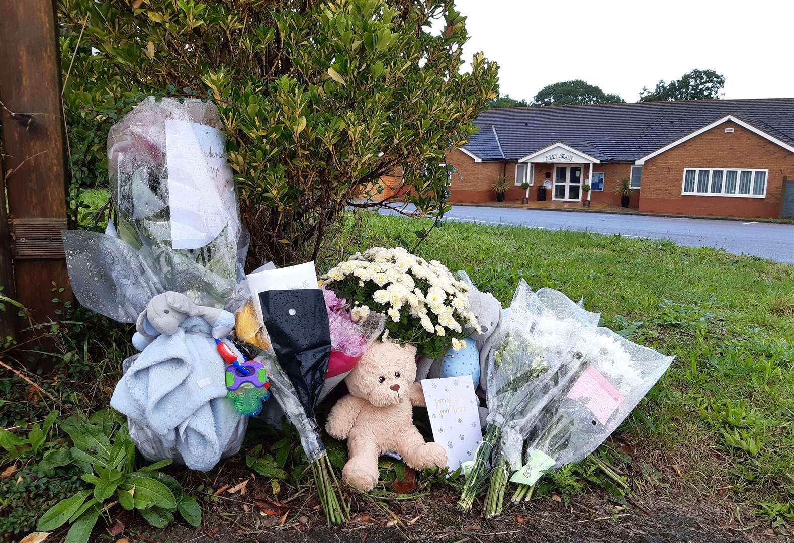 Tributes left outside Jelly Beans nursery in Ashford following Oliver's death