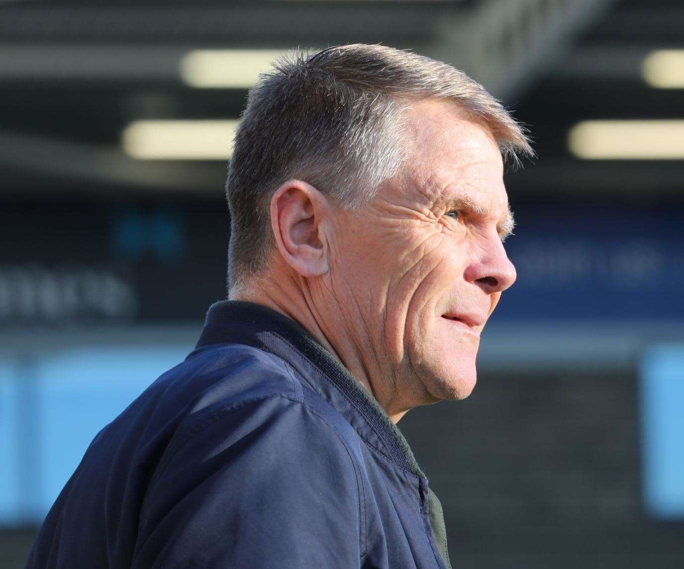 Dover boss Andy Hessenthaler has come to Tonbridge's aid in the loan market