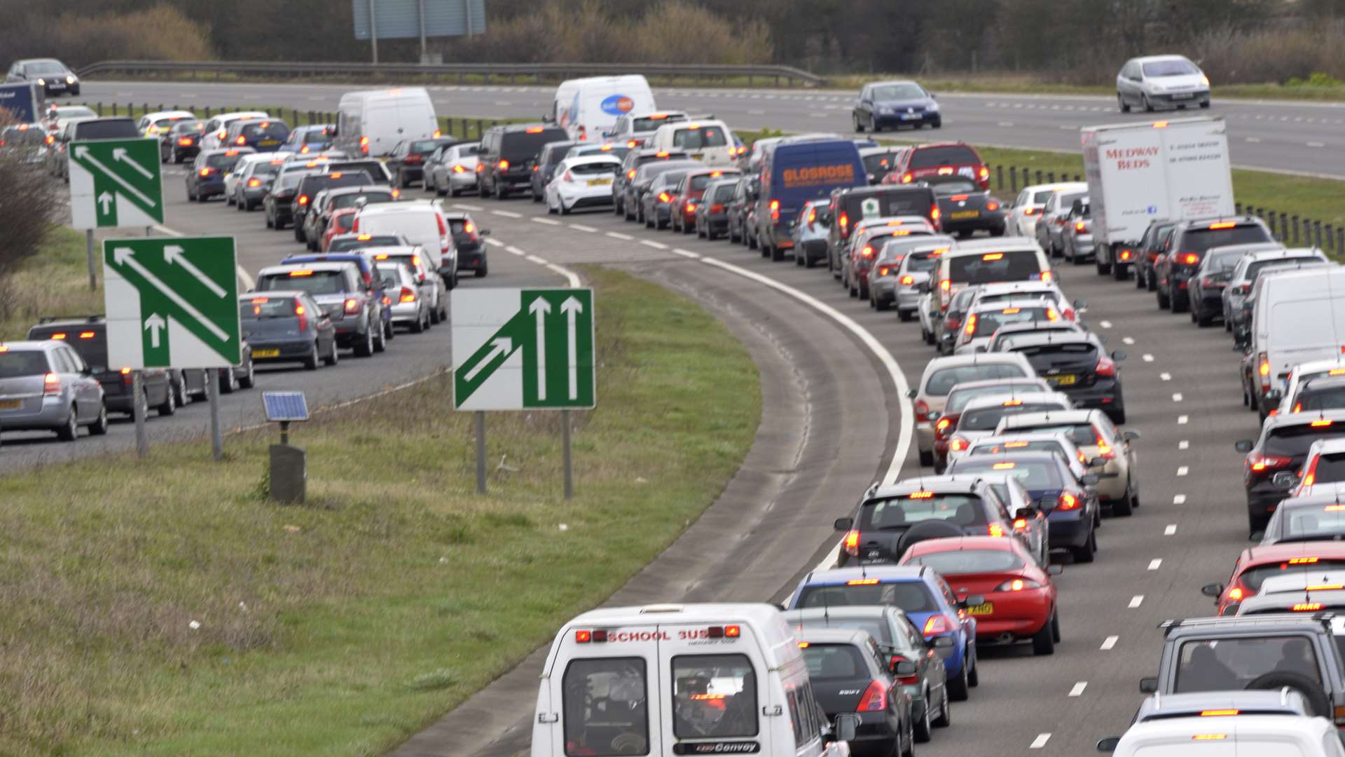 Cars stuck on the A249 during a previous closure of the Sheppey Crossing