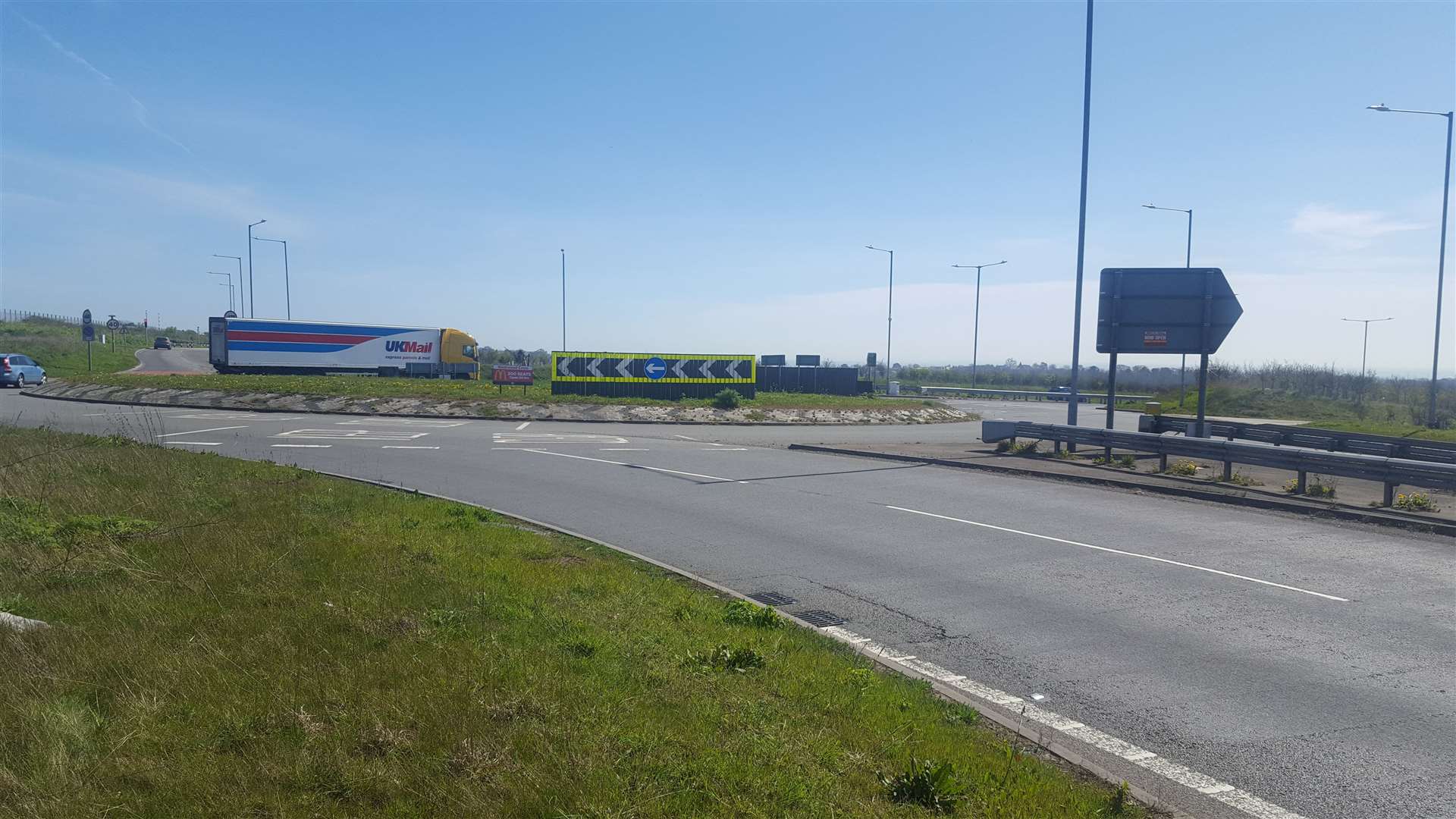 The crash happened near the Cliffsend roundabout on the A299 Hengist Way