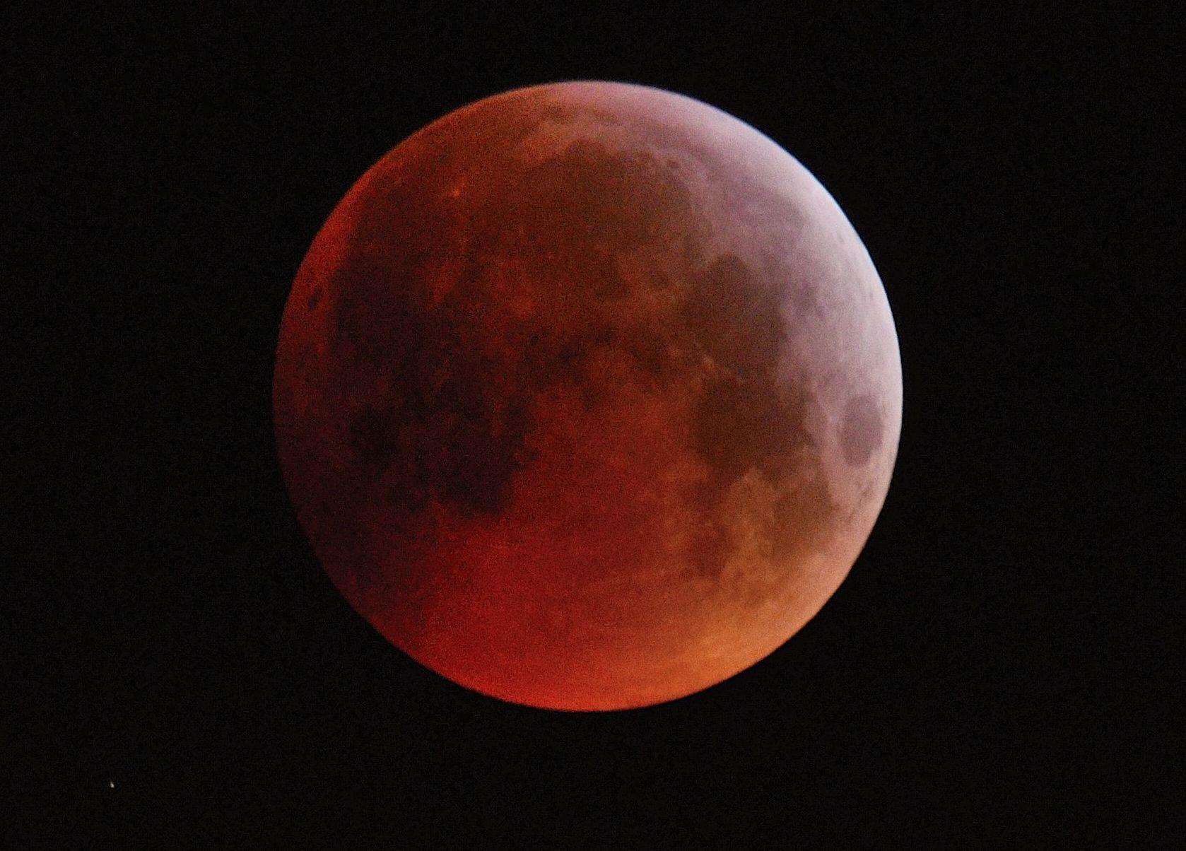 Jason Arthur from Gravesend shared this lunar eclipse snap