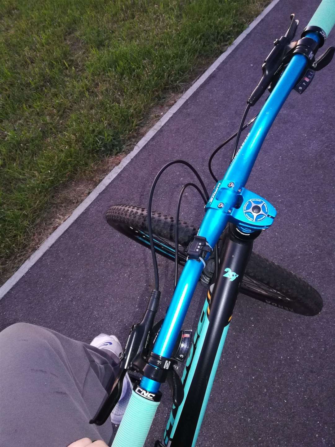 The reportedly stolen bike has distinctive blue handlebars Picture: Kent Police