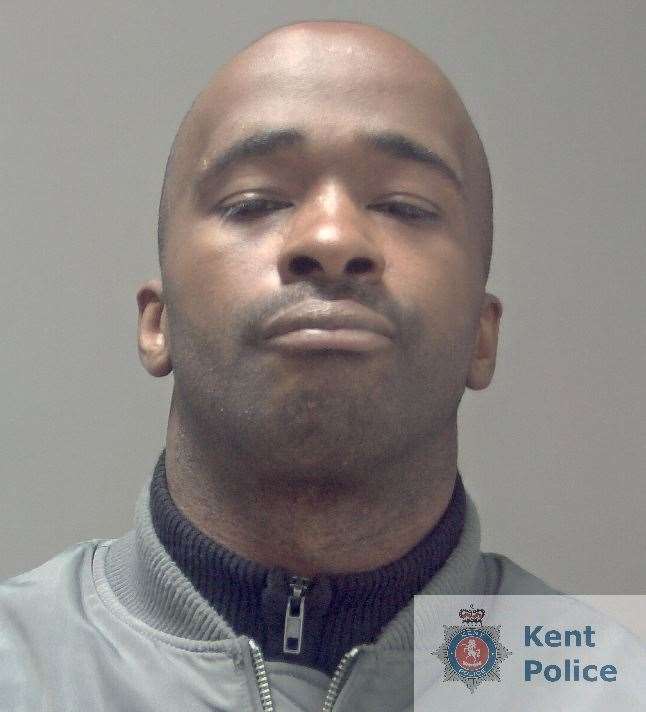 Darren Dixon is wanted for assault and escaping lawful custody. Picture: Kent Police