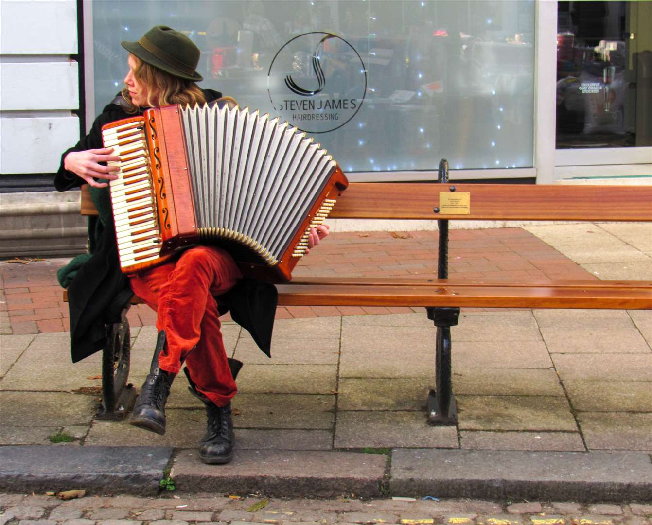 Lyn Powell captured Louisa playing Wildest Rose on her accordion at Faversham Market. She was also selling her CD, Whiskey Moon Face