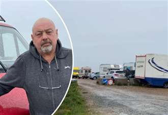 ‘We’re doing nothing wrong’ say people staying at beach ‘squatter camp’