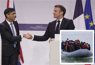 Britain to pay France £500m in deal to stop illegal crossings