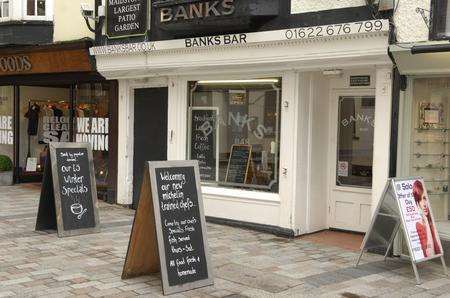 Banks Bar, Bank Street, Maidstone
