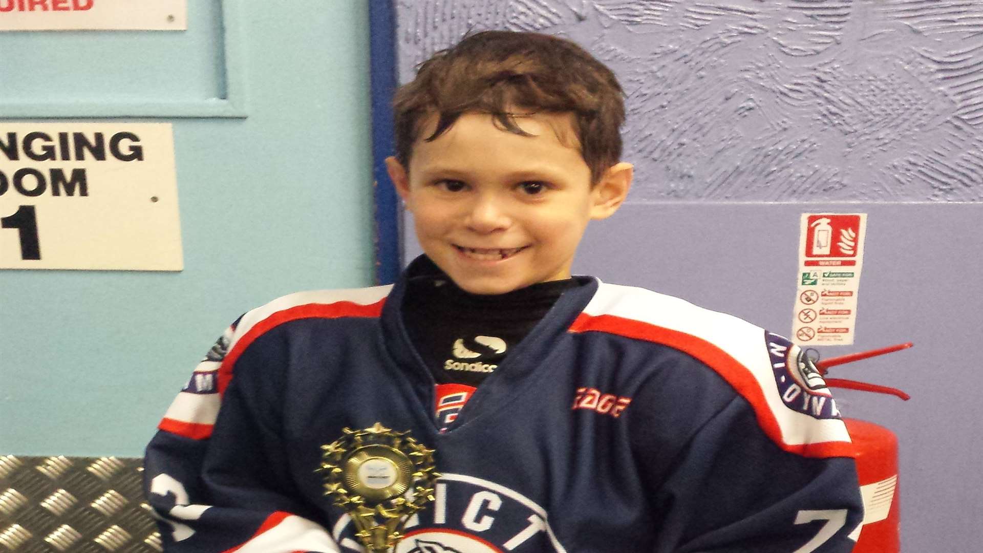 Jamie Morton needs £3000 to be able to play ice hockey in the USA in April.