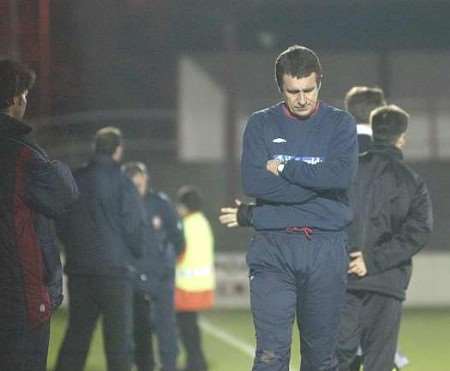 DISTRAUGHT: Fleet manager Liam Daish at the final whistle. Picture: MATT READING