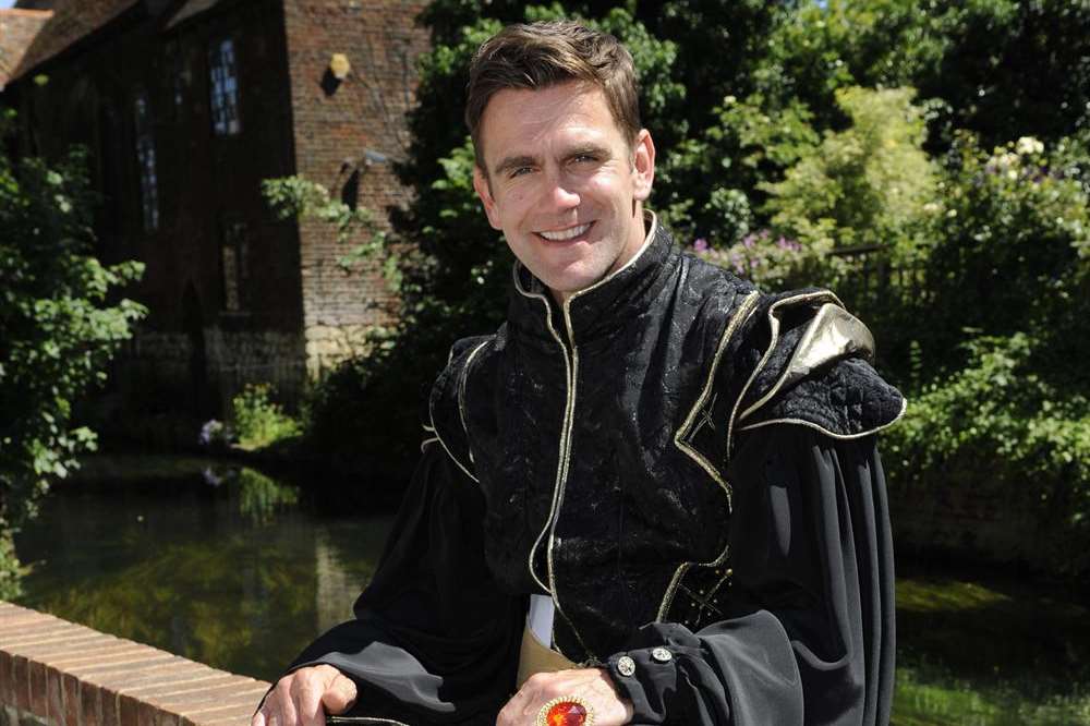Scott Maslen appears at the Marlowe Theatre, Canterbury, in Aladdin