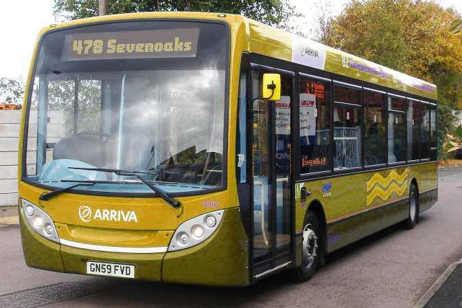What a gold Arriva bus to honour Lizzy Arnold could look like. Graphic: Ashley Austen
