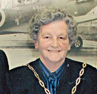 Margaret Sansum as mayor,