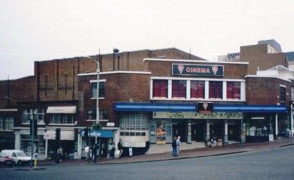 ABC Cinema in Mount Pleasant Road, Tunbridge Wells, before it was demolished