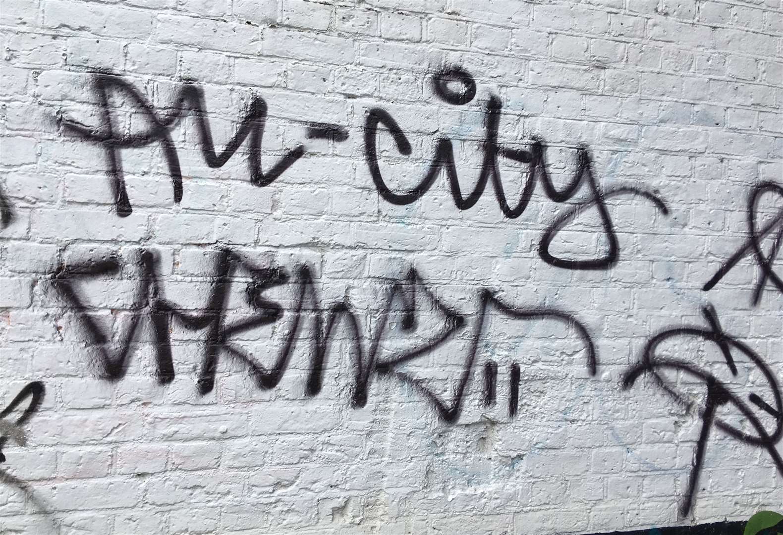 Graffiti in Maidstone town centre (12643719)