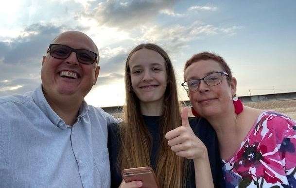 Peter Lane, daughter Jess and wife Mandy, who has terminal cancer