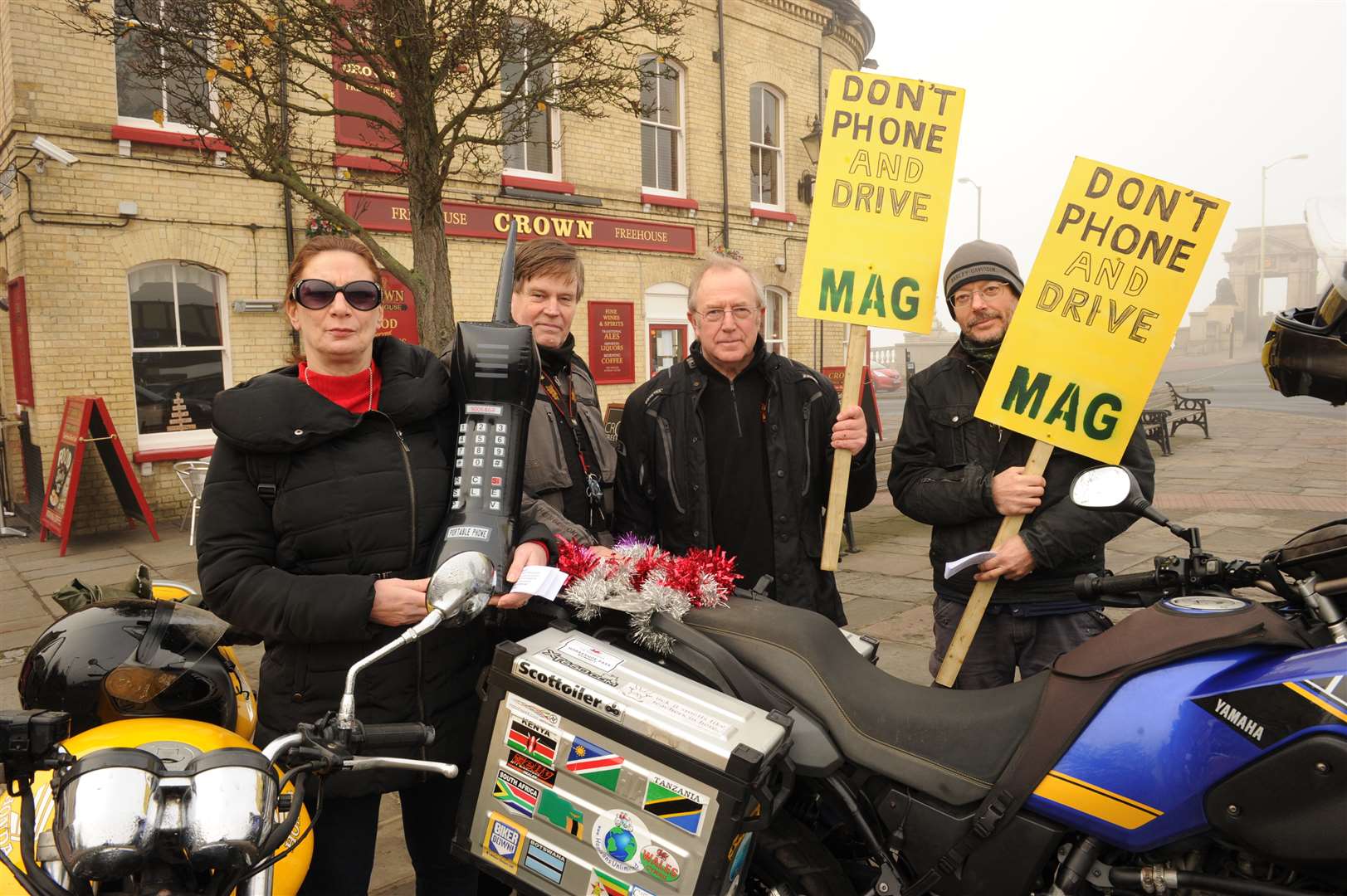 MAG members holding a peaceful demo about drivers using mobile phones